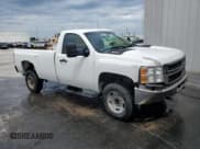 ✅ 2011 Chevrolet Silverado 2500HD Work Truck • VIN: 1GC0CVCG6BF252302 • Lot: 59610875. Wystawiony na Copart z przebiegiem 176 769 mil. Bezpłatny archiwum sprzedaży aukcyjnych z USA i szczegółowy raport historii pojazdu na DreamBid. Zdjęcie 4.