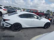✅ 2024 Lexus IS 350 F Sport • VIN: JTHBZ1B23R5080900 • Лот: 41435528. Опубликован ранее на IAAI с пробегом 4 239 миль. Бесплатный доступ к архиву аукционных продаж из США и подробный отчёт об истории автомобиля на DreamBid. Изображение 14.