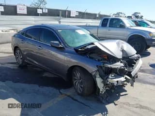 ✅ 2022 Honda Insight Touring • VIN: 19XZE4F92NE002174 • Lot: 43515550. Listed on IAAI with 9,677 mi. Free auction sales archive from the USA and detailed vehicle history report at DreamBid. Image 1.