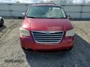 ✅ 2010 Chrysler Town & Country Touring Plus • VIN: 2A4RR8DX0AR321024 • Lot: 84940225. Wystawiony na Copart z przebiegiem 246 813 mil. Bezpłatny archiwum sprzedaży aukcyjnych z USA i szczegółowy raport historii pojazdu na DreamBid. Zdjęcie 14.