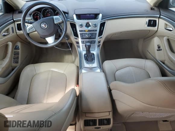 ✅ 2013 Cadillac CTS Luxury • VIN: 1G6DE5E50D0161378 • Lot: 83836975. Wystawiony na Copart z przebiegiem 83 699 mil. Bezpłatny archiwum sprzedaży aukcyjnych z USA i szczegółowy raport historii pojazdu na DreamBid. Zdjęcie 8.