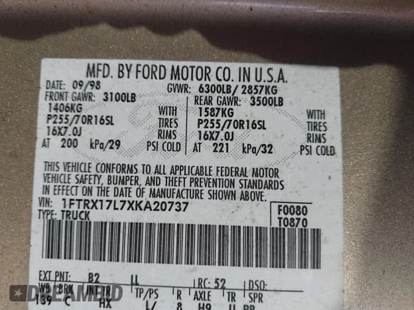 ✅ 1999 Ford F-150 XL • VIN: 1FTRX17L7XKA20737 • Lot: 43926300. Wystawiony na IAAI z przebiegiem Nie podano. Bezpłatny archiwum sprzedaży aukcyjnych z USA i szczegółowy raport historii pojazdu na DreamBid. Zdjęcie 9.
