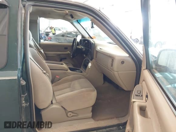 ✅ 2003 GMC Sierra 1500 SLT • VIN: 2GTEK19T531227955 • Lot: 43667157. Listed on IAAI with 320,993 mi. Free auction sales archive from the USA and detailed vehicle history report at DreamBid. Image 5.