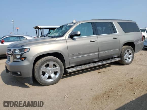 2017 Chevrolet Suburban LT z VIN 1GNSKHKCXHR162726, wystawiony jako Copart lot #63658314 z przebiegiem 137 066 mil mil oraz Szkoda całkowita • Salvage title. Historia ofert i sprzedaży dostępna na DreamBid. Obrazek 1.