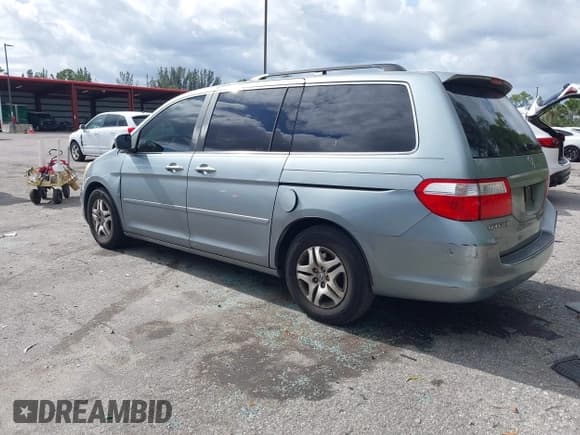 ✅ 2006 Honda Odyssey EX-L • VIN: 5FNRL38666B053689 • Lot: 43836082. Listed on IAAI with 171,596 mi. Free auction sales archive from the USA and detailed vehicle history report at DreamBid. Image 3.