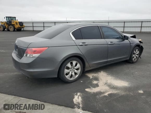 ✅ 2009 Honda Accord EX • VIN: JHMCP26739C004790 • Lot: 82771815. Listed on Copart with 176,180 mi. Free auction sales archive from the USA and detailed vehicle history report at DreamBid. Image 3.