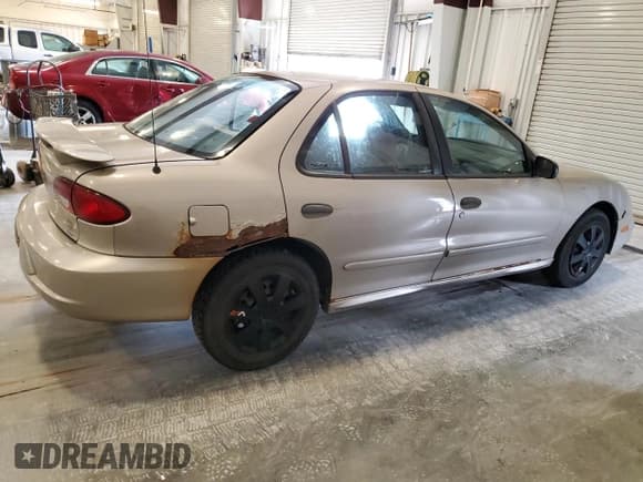 ✅ 2001 Pontiac Sunfire SE • VIN: 1G2JB524017181271 • Lot: 71669465. Wystawiony na Copart z przebiegiem 185 406 mil. Bezpłatny archiwum sprzedaży aukcyjnych z USA i szczegółowy raport historii pojazdu na DreamBid. Zdjęcie 3.