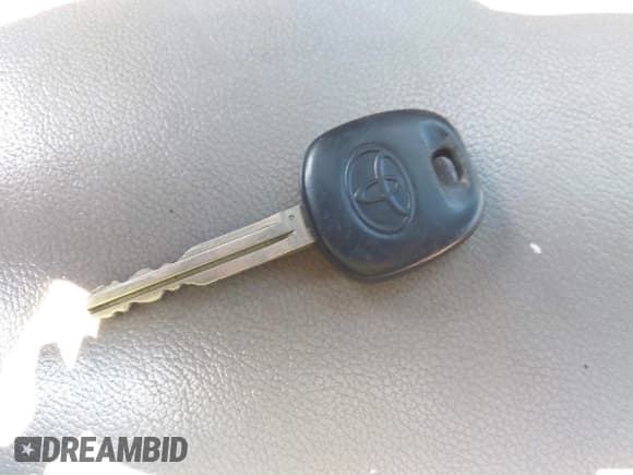 ✅ 2005 Toyota 4Runner Limited • VIN: JTEBT17R758026870 • Lot: 42734195. Wystawiony na IAAI z przebiegiem 193 619 mil. Bezpłatny archiwum sprzedaży aukcyjnych z USA i szczegółowy raport historii pojazdu na DreamBid. Zdjęcie 11.