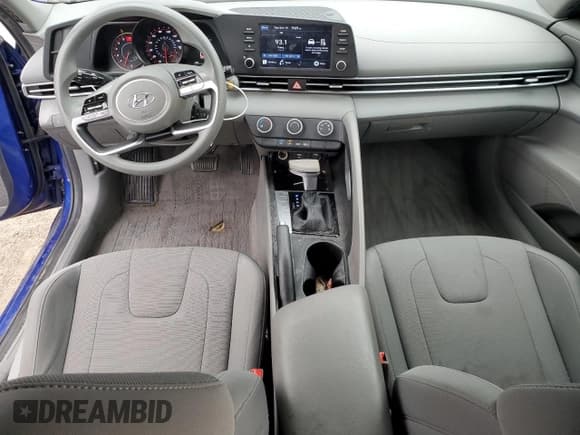 ✅ 2021 Hyundai Elantra SE • VIN: KMHLL4AG2MU155862 • Lot: 85881085. Listed on Copart with 101,448 mi. Free auction sales archive from the USA and detailed vehicle history report at DreamBid. Image 8.