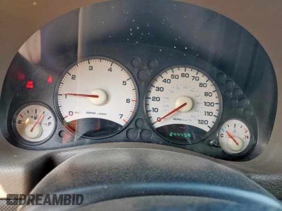 ✅ 2002 Jeep Liberty Sport • VIN: 1J4GK48K22W310747 • Lot: 81363085. Listed on Copart with 244,459 mi. Free auction sales archive from the USA and detailed vehicle history report at DreamBid. Image 9.
