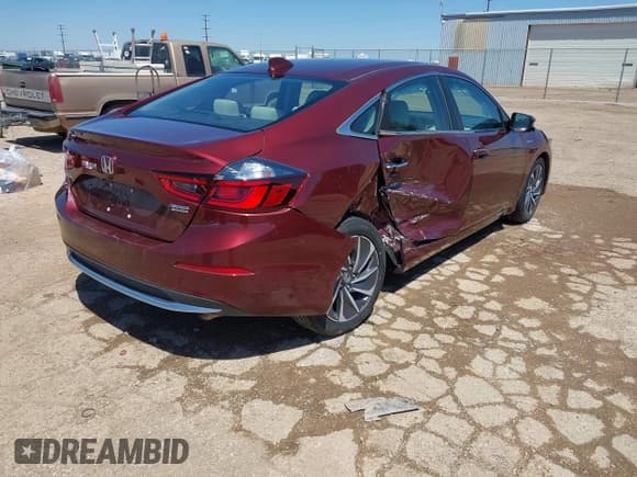 ✅ 2020 Honda Insight Touring • VIN: 19XZE4F99LE010043 • Лот: 42235458. Опубликован ранее на IAAI с пробегом 42 031 миль. Бесплатный доступ к архиву аукционных продаж из США и подробный отчёт об истории автомобиля на DreamBid. Изображение 4.