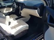 ✅ 2018 Tesla Model X 75D • VIN: 5YJXCBE24JF135464 • Lot: 42918377. Listed on IAAI with 43,841 mi. Free auction sales archive from the USA and detailed vehicle history report at DreamBid. Image 5.