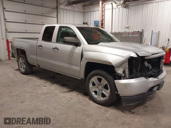 ✅ 2016 Chevrolet Silverado 1500 Custom • VIN: 1GCVKPEC4GZ276439 • Lot: 43381476. Wystawiony na IAAI z przebiegiem 162 310 mil. Bezpłatny archiwum sprzedaży aukcyjnych z USA i szczegółowy raport historii pojazdu na DreamBid. Zdjęcie 1.