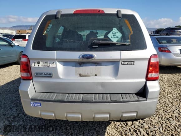 ✅ 2009 Ford Escape XLS • VIN: 1FMCU02749KB40030 • Lot: 91809815. Listed on Copart with 161,697 mi. Free auction sales archive from the USA and detailed vehicle history report at DreamBid. Image 6.
