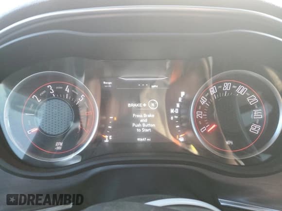 ✅ 2017 Dodge Challenger R/T Shaker • VIN: 2C3CDZBT5HH633683 • Lot: 77968994. Listed on Copart with 90,647 mi. Free auction sales archive from the USA and detailed vehicle history report at DreamBid. Image 9.