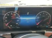 ✅ 2025 Mercedes-Benz GLB 250 • VIN: W1N4M4GB7SW421372 • Лот: 82231385. Опубликован ранее на Copart с пробегом 3 411 миль. Бесплатный доступ к архиву аукционных продаж из США и подробный отчёт об истории автомобиля на DreamBid. Изображение 9.