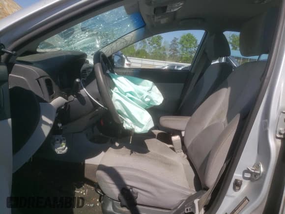 ✅ 2011 Hyundai Accent GLS • VIN: KMHCN4AC8BU607740 • Lot: 52362725. Listed on Copart with 196,368 mi. Free auction sales archive from the USA and detailed vehicle history report at DreamBid. Image 7.