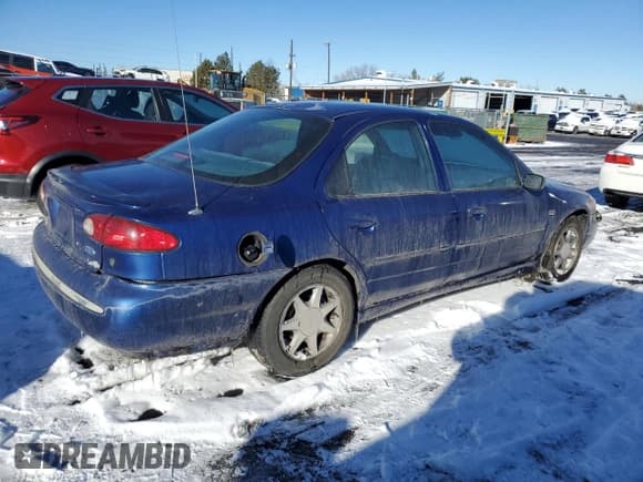 ✅ 1995 Ford Contour • VIN: 1FALP67L8SK186282 • Lot: 87801845. Listed on Copart with 81,611 mi. Free auction sales archive from the USA and detailed vehicle history report at DreamBid. Image 3.