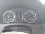 ✅ 2013 Volkswagen Tiguan S • VIN: WVGAV3AX9DW615180 • Lot: 43451249. Wystawiony na IAAI z przebiegiem 130 317 mil. Bezpłatny archiwum sprzedaży aukcyjnych z USA i szczegółowy raport historii pojazdu na DreamBid. Zdjęcie 7.