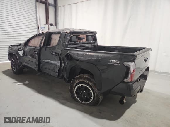 ✅ 2025 Toyota Tacoma TRD Off Road • VIN: 3TMLB5JN0SM131718 • Lot: 87472695. Wystawiony na Copart z przebiegiem Nie podano. Bezpłatny archiwum sprzedaży aukcyjnych z USA i szczegółowy raport historii pojazdu na DreamBid. Zdjęcie 2.