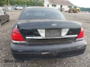 ✅ 2007 Ford Police Interceptor • VIN: 2FAHP71W47X125675 • Lot: 42479792. Wystawiony na IAAI z przebiegiem Nie podano. Bezpłatny archiwum sprzedaży aukcyjnych z USA i szczegółowy raport historii pojazdu na DreamBid. Zdjęcie 15.