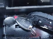 ✅ 2017 Mercedes-Benz C 43 AMG • VIN: 55SWF6EB6HU185222 • Lot: 42534527. Wystawiony na IAAI z przebiegiem 49 474 mil. Bezpłatny archiwum sprzedaży aukcyjnych z USA i szczegółowy raport historii pojazdu na DreamBid. Zdjęcie 11.