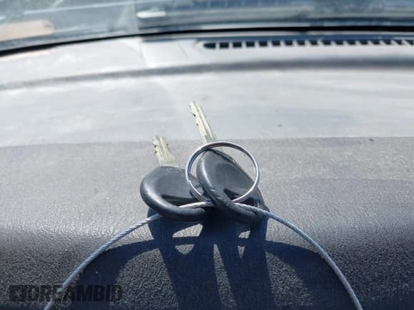 ✅ 2001 Nissan Frontier XE • VIN: 1N6DD21S61C380167 • Lot: 42971715. Listed on IAAI with 110,592 mi. Free auction sales archive from the USA and detailed vehicle history report at DreamBid. Image 11.