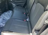 ✅ 2023 Jeep Grand Cherokee Overland • VIN: 1C4RJYD6XP8868844 • Lot: 67318045. Listed on Copart with 35 mi. Free auction sales archive from the USA and detailed vehicle history report at DreamBid. Image 14.