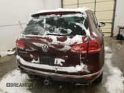 ✅ 2017 Volkswagen Touareg Wolfsburg Edition • VIN: WVGRF7BP2HD006424 • Lot: 72197982. Listed on Copart with 71,675 mi. Free auction sales archive from the USA and detailed vehicle history report at DreamBid. Image 6.