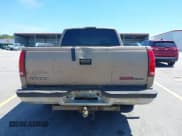 ✅ 1996 GMC Sierra 1500 • VIN: 2GTEC19M3T1502695 • Lot: 42199919. Wystawiony na IAAI z przebiegiem 285 889 mil. Bezpłatny archiwum sprzedaży aukcyjnych z USA i szczegółowy raport historii pojazdu na DreamBid. Zdjęcie 16.