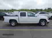 2012 Chevrolet Colorado 1LT z VIN 1GCDSCFE0C8101609, wystawiony jako IAAI lot #41914027 z przebiegiem 143 805 mil mil oraz . Historia ofert i sprzedaży dostępna na DreamBid. Obrazek 13.