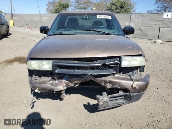 ✅ 2003 Chevrolet S-10 LS • VIN: 1GCCS19X038106564 • Лот: 46473045. Опубликован ранее на Copart с пробегом 159 955 миль. Бесплатный доступ к архиву аукционных продаж из США и подробный отчёт об истории автомобиля на DreamBid. Изображение 5.