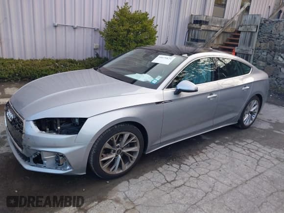 ✅ 2024 Audi A5 Sportback Premium • VIN: WAUABCF57RA023069 • Lot: 39079825. Listed on IAAI with 2,810 mi. Free auction sales archive from the USA and detailed vehicle history report at DreamBid. Image 2.
