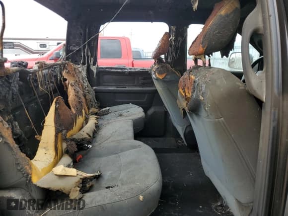 ✅ 2017 Ram 2500 Tradesman • VIN: 3C6UR5HL8HG590269 • Лот: 61224455. Опубликован ранее на Copart с пробегом 65 888 миль. Бесплатный доступ к архиву аукционных продаж из США и подробный отчёт об истории автомобиля на DreamBid. Изображение 10.