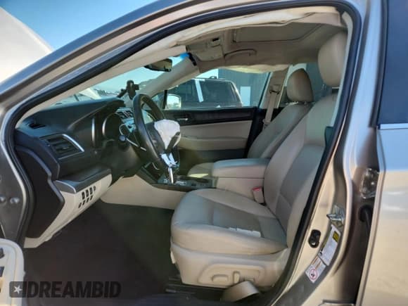 ✅ 2017 Subaru Outback Limited • VIN: 4S4BSENC8H3383033 • Lot: 90061315. Wystawiony na Copart z przebiegiem 75 625 mil. Bezpłatny archiwum sprzedaży aukcyjnych z USA i szczegółowy raport historii pojazdu na DreamBid. Zdjęcie 7.