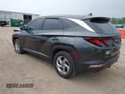 ✅ 2022 Hyundai Tucson SE • VIN: 5NMJACAE0NH031768 • Lot: 42504229. Wystawiony na IAAI z przebiegiem 95 106 mil. Bezpłatny archiwum sprzedaży aukcyjnych z USA i szczegółowy raport historii pojazdu na DreamBid. Zdjęcie 3.