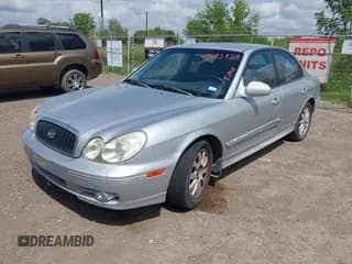 ✅ 2004 Hyundai Sonata GLS • VIN: KMHWF35H74A969430 • Lot: 43183954. Listed on IAAI with 155,650 mi. Free auction sales archive from the USA and detailed vehicle history report at DreamBid. Image 2.