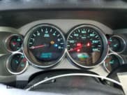 ✅ 2007 Chevrolet Silverado 2500HD 1LT • VIN: 1GCHC23K77F554954 • Lot: 75327553. Wystawiony na Copart z przebiegiem 210 088 mil. Bezpłatny archiwum sprzedaży aukcyjnych z USA i szczegółowy raport historii pojazdu na DreamBid. Zdjęcie 9.