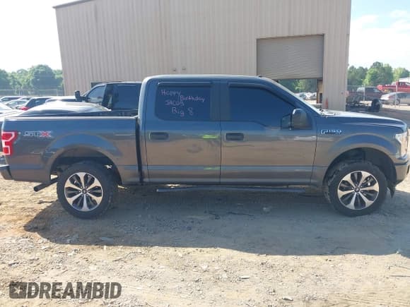 ✅ 2019 Ford F-150 XL • VIN: 1FTEW1C50KKE12234 • Lot: 42197824. Listed on IAAI with 130,738 mi. Free auction sales archive from the USA and detailed vehicle history report at DreamBid. Image 13.