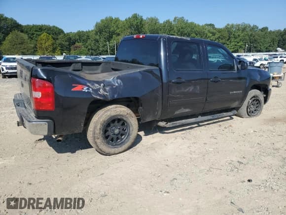 ✅ 2010 Chevrolet Silverado 1500 LTZ • VIN: 3GCRKTE30AG104930 • Лот: 80750465. Опубликован ранее на Copart с пробегом 166 613 миль. Бесплатный доступ к архиву аукционных продаж из США и подробный отчёт об истории автомобиля на DreamBid. Изображение 3.