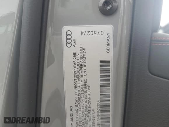 ✅ 2022 Audi S4 Premium Plus • VIN: WAUB4AF49NA033350 • Лот: 85064974. Опубликован ранее на Copart с пробегом 45 046 миль. Бесплатный доступ к архиву аукционных продаж из США и подробный отчёт об истории автомобиля на DreamBid. Изображение 12.