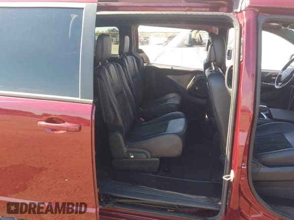 ✅ 2020 Dodge Grand Caravan SXT • VIN: 2C4RDGCG8LR255566 • Лот: 43438958. Опубликован ранее на IAAI с пробегом 42 325 миль. Бесплатный доступ к архиву аукционных продаж из США и подробный отчёт об истории автомобиля на DreamBid. Изображение 8.