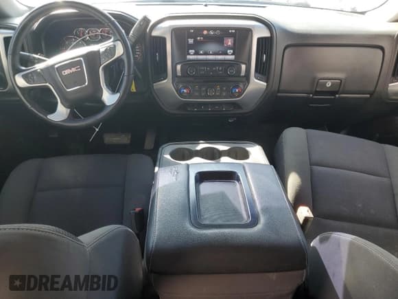 ✅ 2015 GMC Sierra 1500 SLE • VIN: 1GTV2UEC6FZ408808 • Лот: 86176075. Опубликован ранее на Copart с пробегом 146 808 миль. Бесплатный доступ к архиву аукционных продаж из США и подробный отчёт об истории автомобиля на DreamBid. Изображение 8.