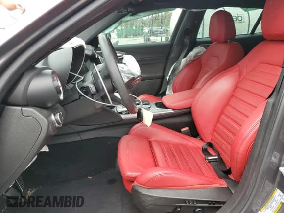 ✅ 2024 Alfa Romeo Giulia Veloce • VIN: ZARFANBN0R7679937 • Lot: 46685725. Listed on Copart with 11,896 mi. Free auction sales archive from the USA and detailed vehicle history report at DreamBid. Image 7.