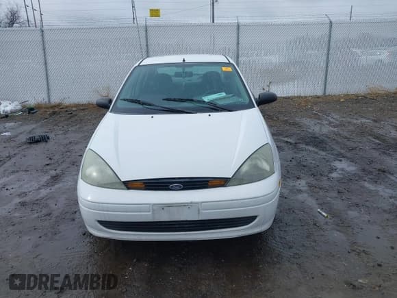 ✅ 2003 Ford Focus LX • VIN: 1FAFP33PX3W181700 • Lot: 41910086. Listed on IAAI with 139,777 mi. Free auction sales archive from the USA and detailed vehicle history report at DreamBid. Image 12.