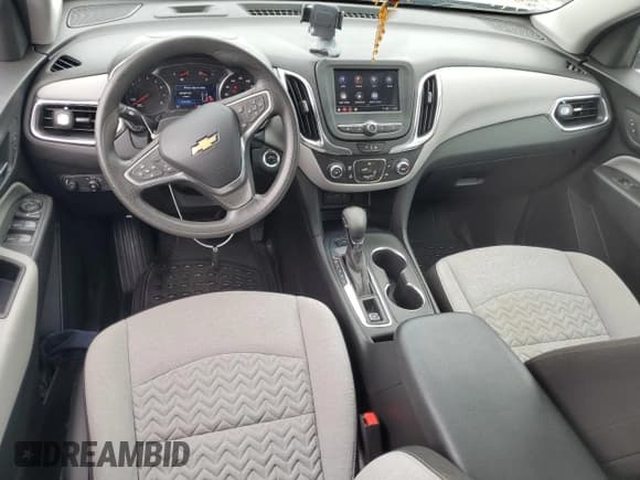 ✅ 2022 Chevrolet Equinox LS • VIN: 3GNAXSEV8NS235902 • Lot: 69898105. Wystawiony na Copart z przebiegiem 29 581 mil. Bezpłatny archiwum sprzedaży aukcyjnych z USA i szczegółowy raport historii pojazdu na DreamBid. Zdjęcie 8.