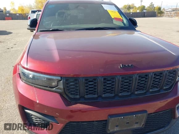 ✅ 2024 Jeep Grand Cherokee Altitude • VIN: 1C4RJHAG1RC108850 • Lot: 43633746. Listed on IAAI with 35,014 mi. Free auction sales archive from the USA and detailed vehicle history report at DreamBid. Image 6.