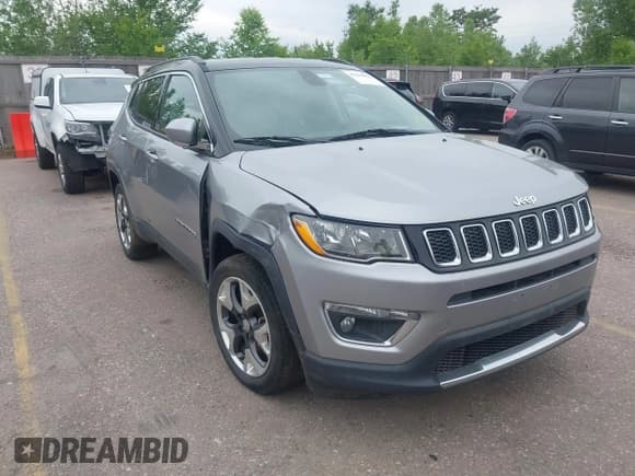 ✅ 2018 Jeep Compass Limited • VIN: 3C4NJDCB8JT480574 • Lot: 42360836. Wystawiony na IAAI z przebiegiem 80 235 mil. Bezpłatny archiwum sprzedaży aukcyjnych z USA i szczegółowy raport historii pojazdu na DreamBid. Zdjęcie 1.