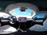 ✅ 2020 Tesla Model 3 Standard Range Plus • VIN: 5YJ3E1EA1LF615748 • Lot: 43481024. Wystawiony na IAAI z przebiegiem 123 021 mil. Bezpłatny archiwum sprzedaży aukcyjnych z USA i szczegółowy raport historii pojazdu na DreamBid. Zdjęcie 17.