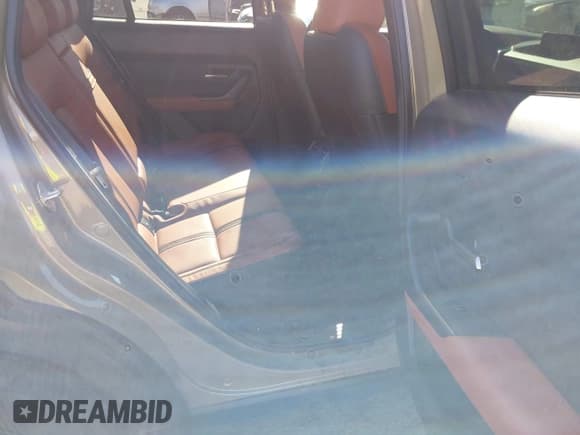 ✅ 2024 Mazda CX-50 Meridian Edition • VIN: 7MMVABXYXRN210261 • Lot: 43602371. Wystawiony na IAAI z przebiegiem 24 813 mil. Bezpłatny archiwum sprzedaży aukcyjnych z USA i szczegółowy raport historii pojazdu na DreamBid. Zdjęcie 8.